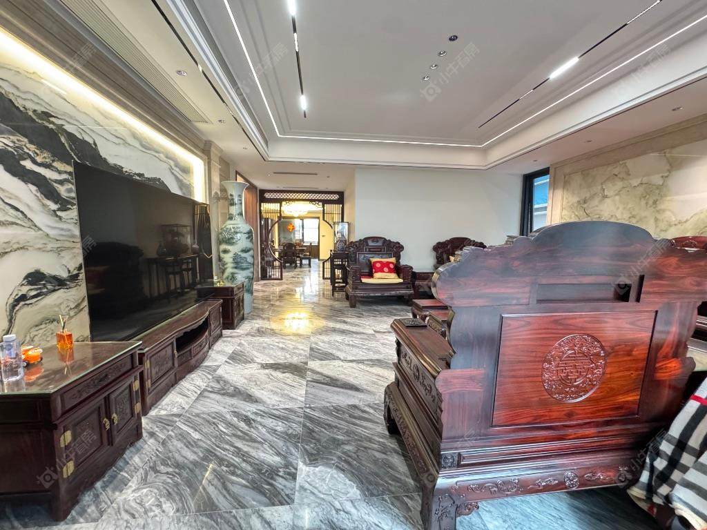 上海东方庭院（别墅）在售二手房源小区图_小牛看房