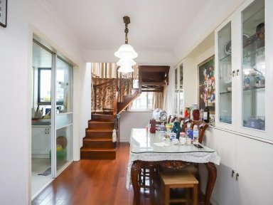 上海嘉骏香山苑4室2厅2卫在售二手房房源图片