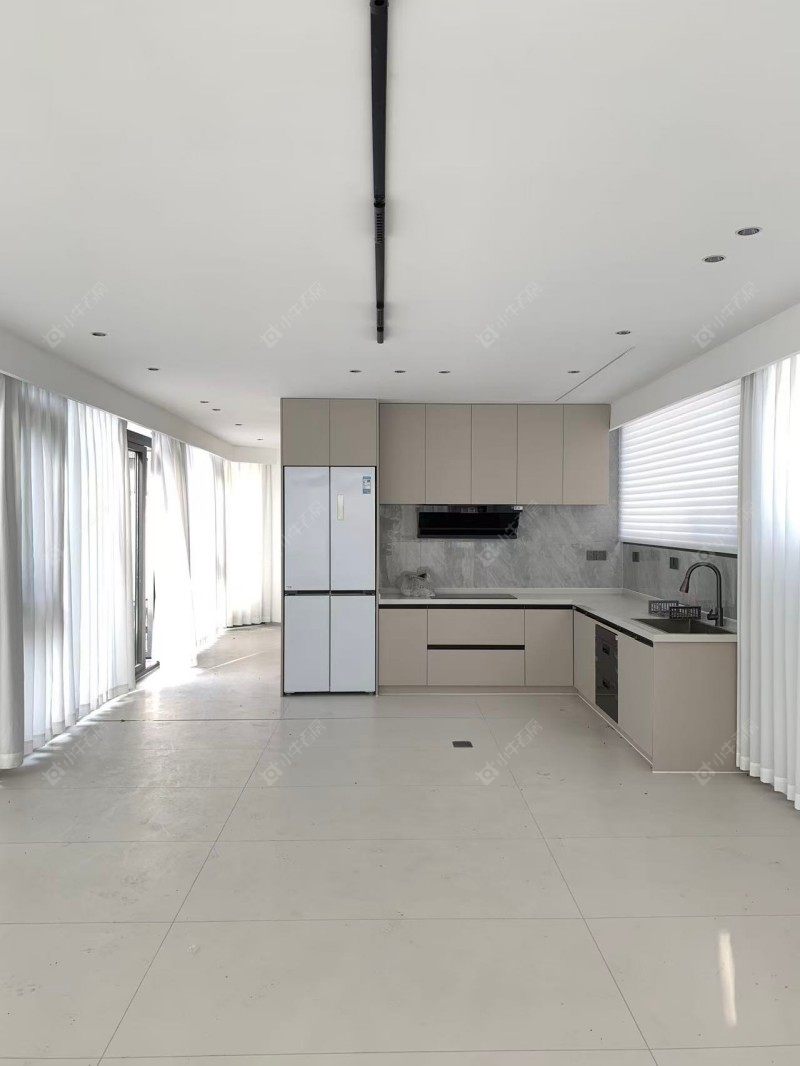 上海世茂纳米魔幻城在售二手房源小区图_小牛看房