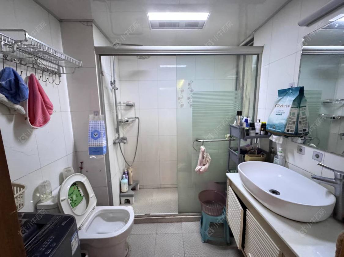 上海美兰湖颐景园在售二手房源小区图_小牛看房