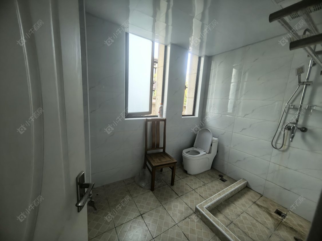 上海阳光城花满墅别墅区在售二手房源小区图_小牛看房