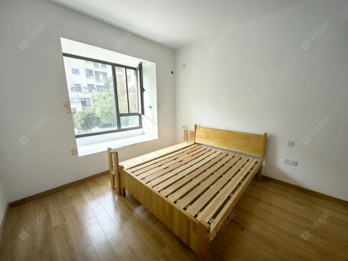 上海绿地新里波洛克公馆在售二手房源小区图_小牛看房