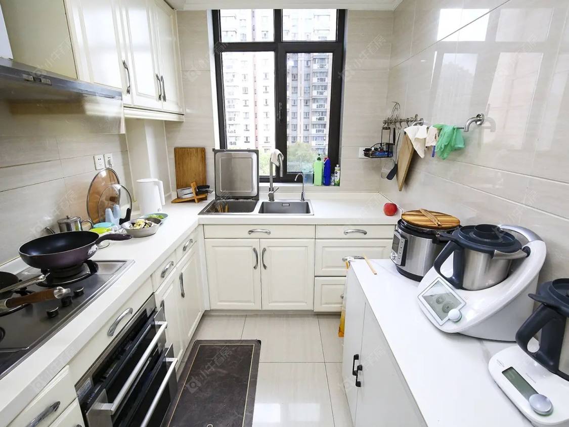 上海润地华庭在售二手房源小区图_小牛看房