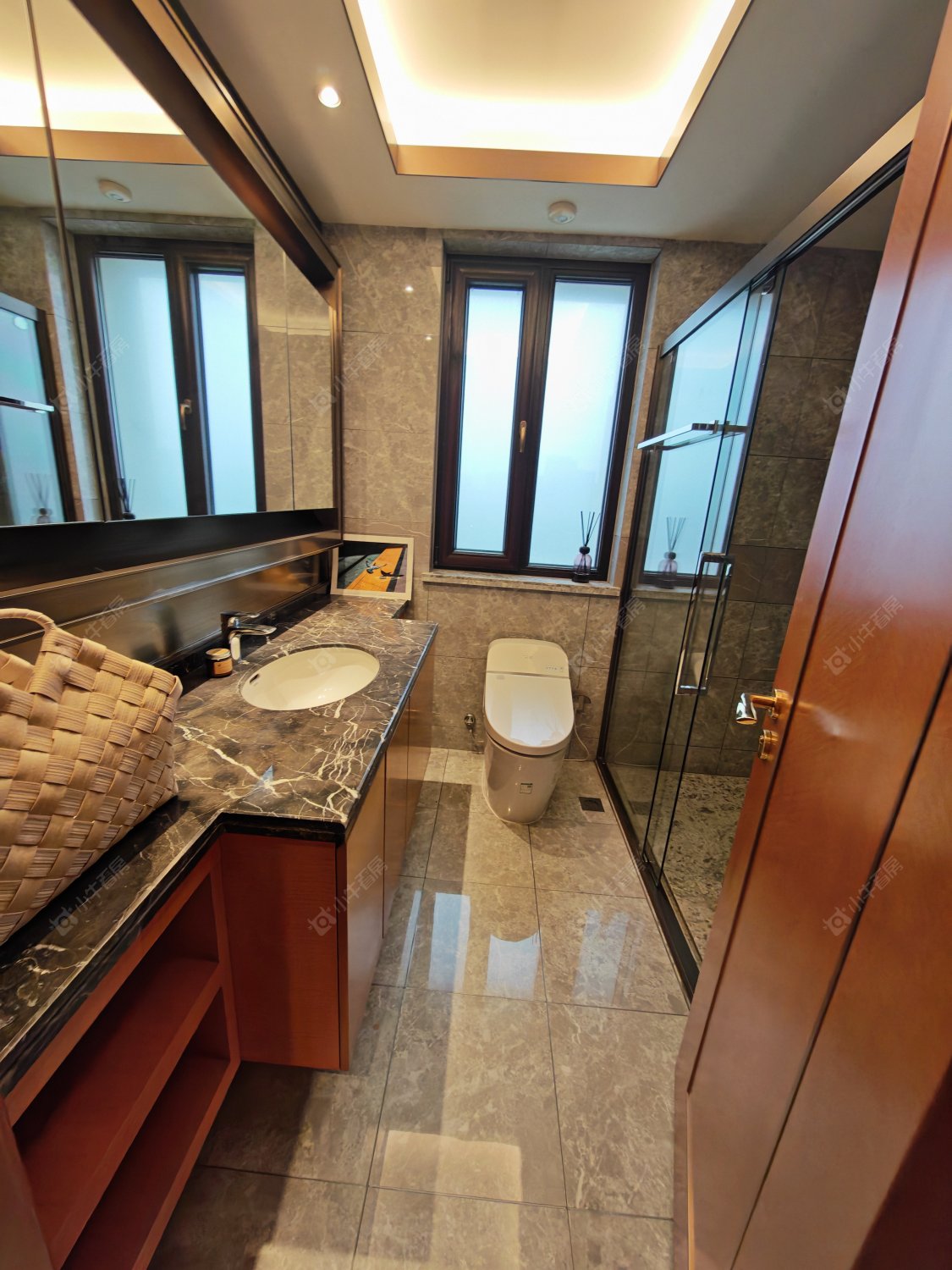 上海圣宇豪庭在租房源小区图_小牛看房