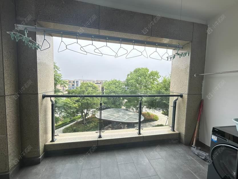 上海恒大御澜庭3800弄在售二手房源小区图_小牛看房