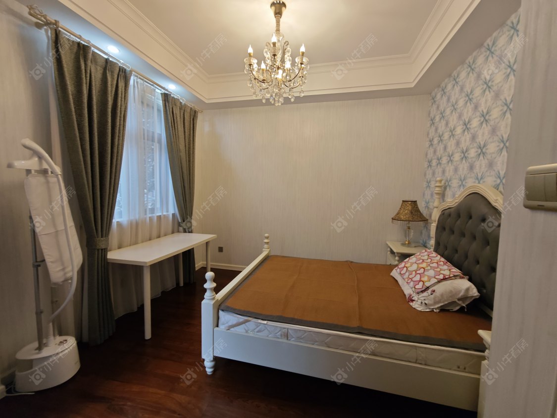 长泰东郊御园别墅区房源 上海长泰东郊御园别墅区在售二手房源_小牛看房