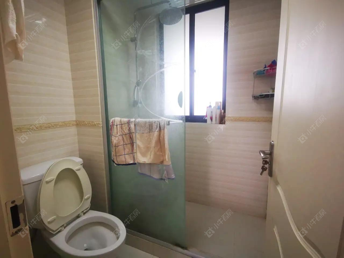 上海美兰湖颐景园在售二手房源小区图_小牛看房