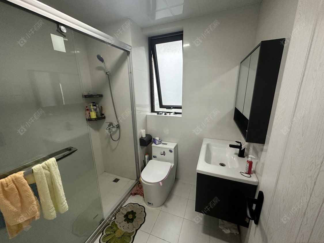 上海万业紫辰苑在售二手房源小区图_小牛看房