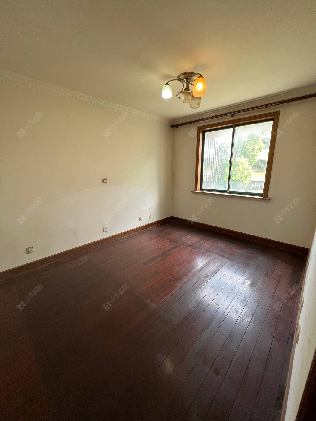 上海双秀家园南园在售二手房源小区图_小牛看房