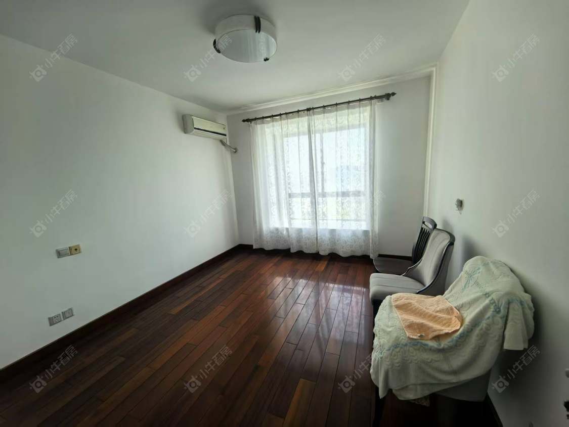 上海幸福小镇明丰绿都在售二手房源小区图_小牛看房