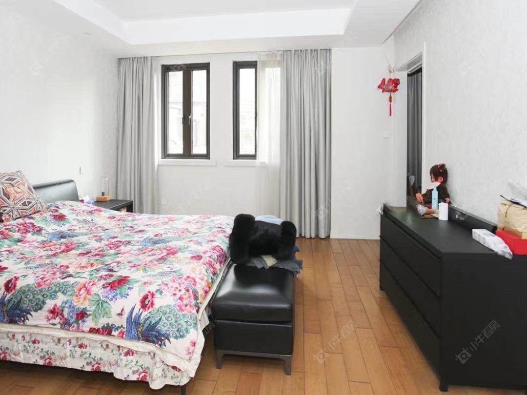 上海万科琥珀郡园别墅区在售二手房源小区图_小牛看房