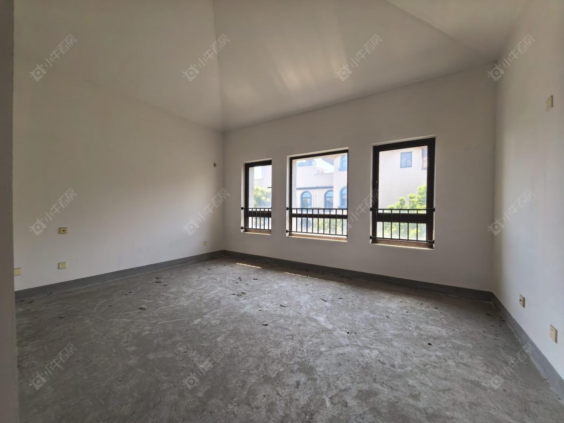 上海阳光城花满墅别墅区在售二手房源小区图_小牛看房