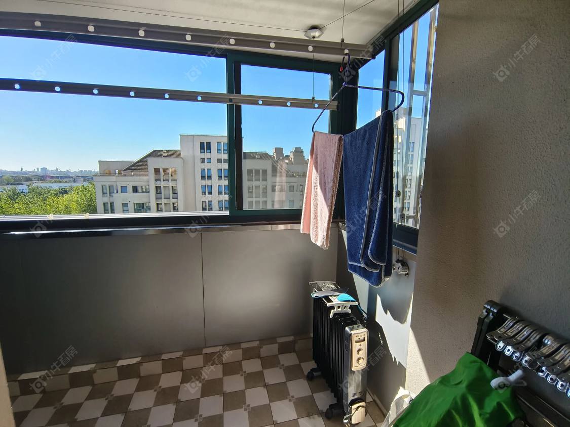 上海万科四季花城111弄在售二手房源小区图_小牛看房