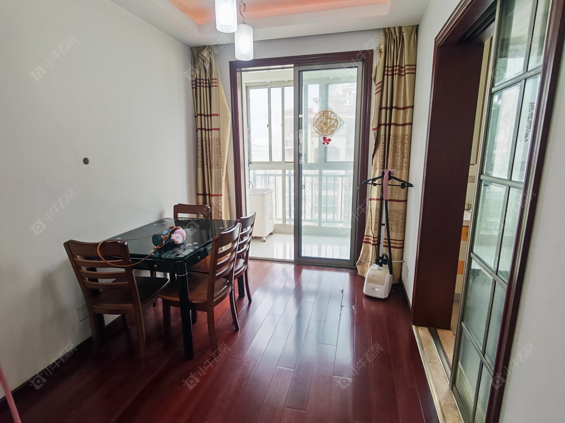 上海丽都城假日景苑在租房源室内图_小牛看房