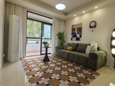 上海逸皓华庭公寓2室2厅1卫在售二手房房源图片