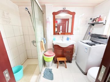 上海连波路228弄在售二手房房源图片