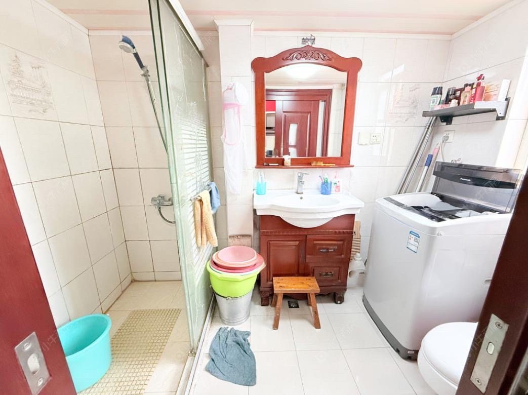 上海连波路228弄在售二手房源小区图_小牛看房