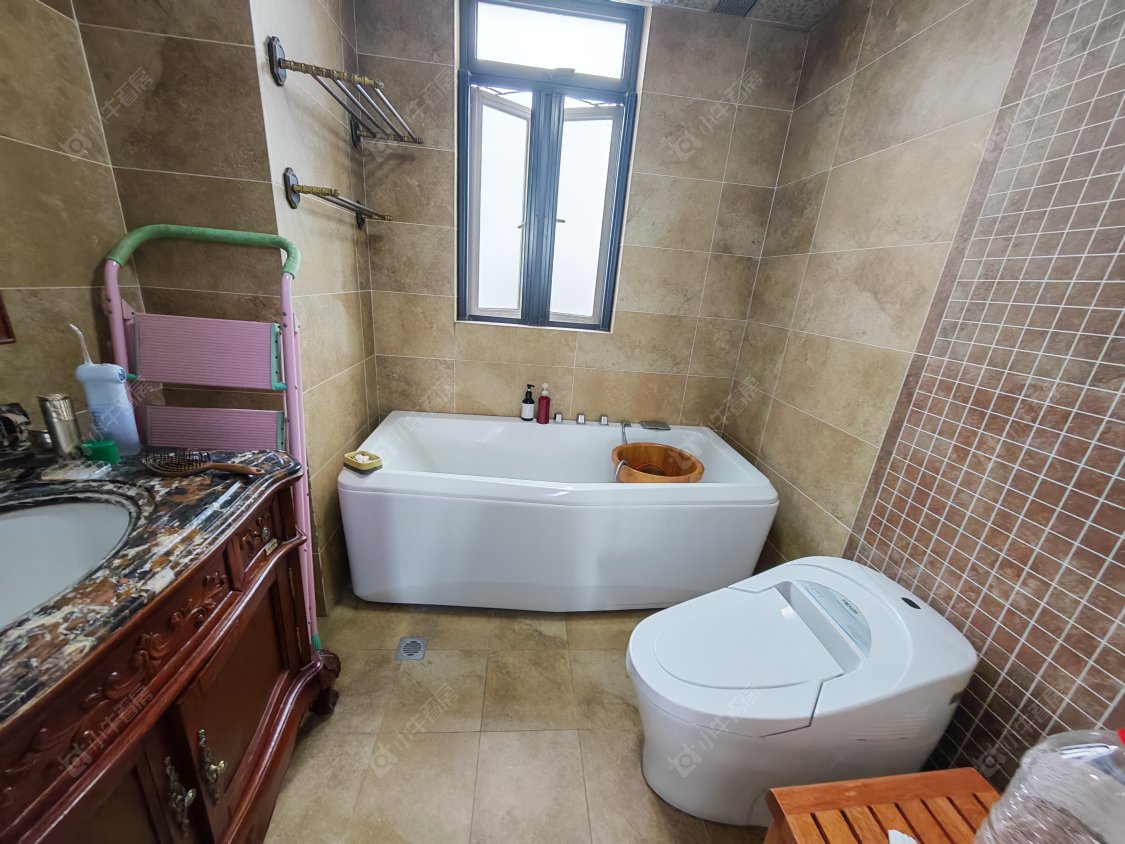 上海张江汤臣豪园四期在售二手房源小区图_小牛看房