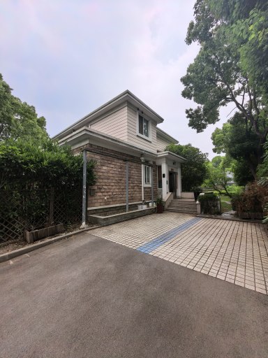 上海绿波花园别墅5室2厅4卫在售二手房房源图片