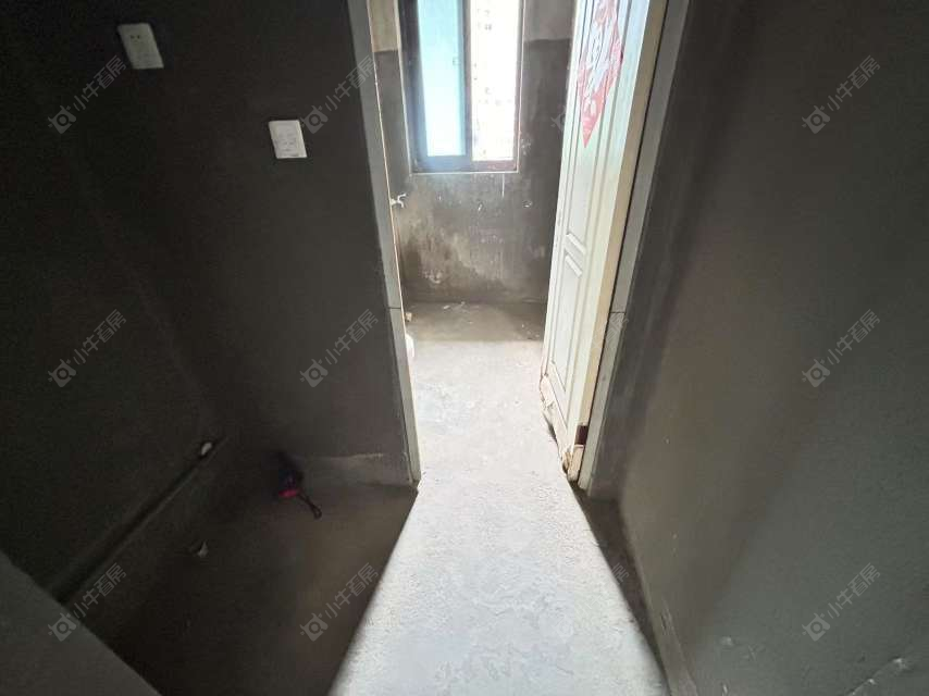 上海绿地海域笙晖在售二手房源小区图_小牛看房