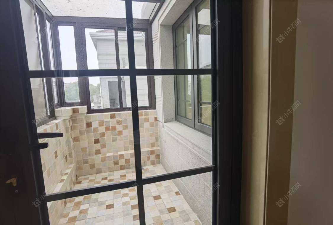 上海爱法奥朗新庄园在售二手房源小区图_小牛看房