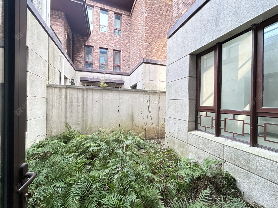 上海中信泰富朱家角新城鸿玺郡北区999弄在售二手房源小区图_小牛看房