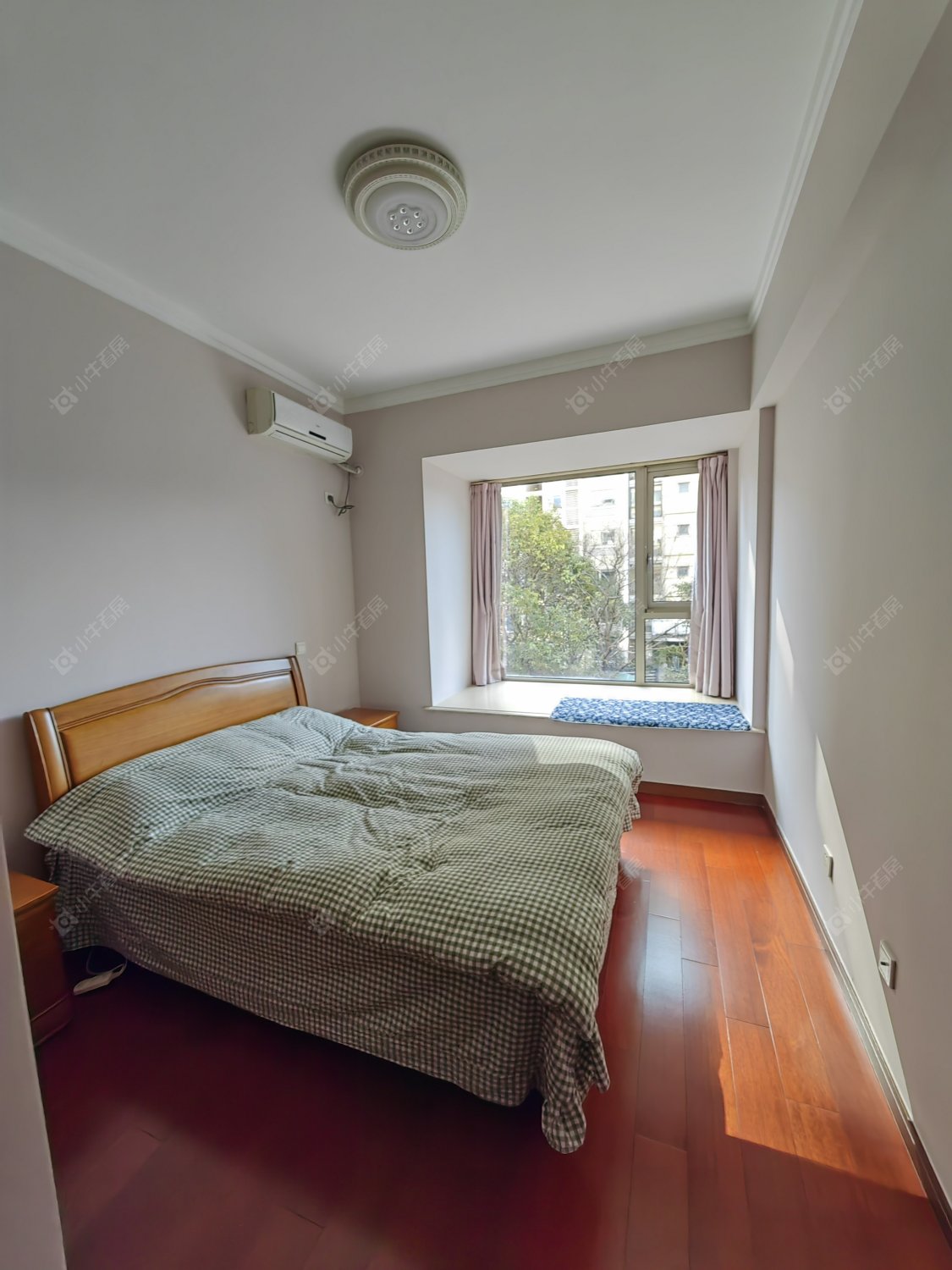 上海万科四季花城211弄在售二手房源小区图_小牛看房