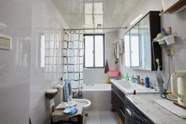 上海东方帕堤欧2室2厅1卫在售二手房房源图片