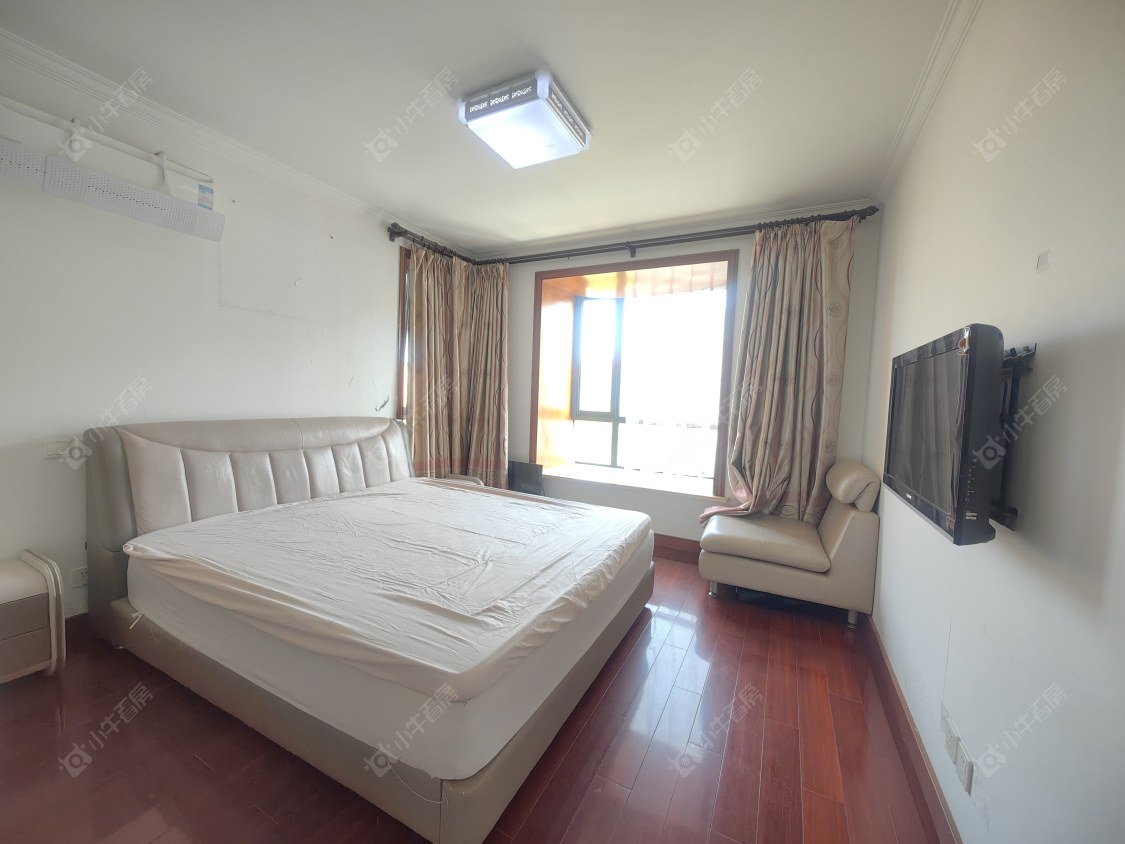 上海顺驰美兰湖在售二手房源小区图_小牛看房