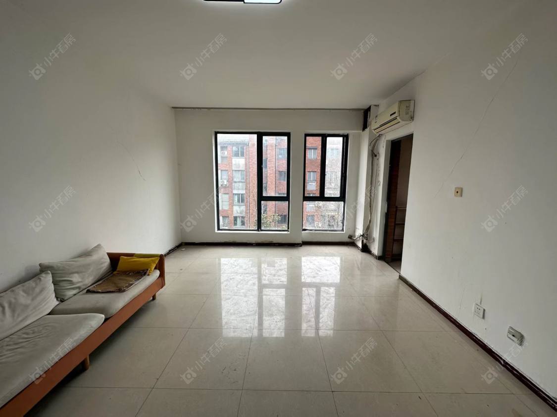 上海美兰湖岭域在售二手房源小区图_小牛看房