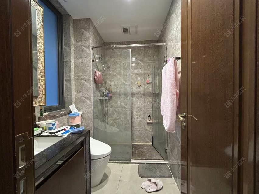 上海恒大御澜庭3800弄在售二手房源小区图_小牛看房