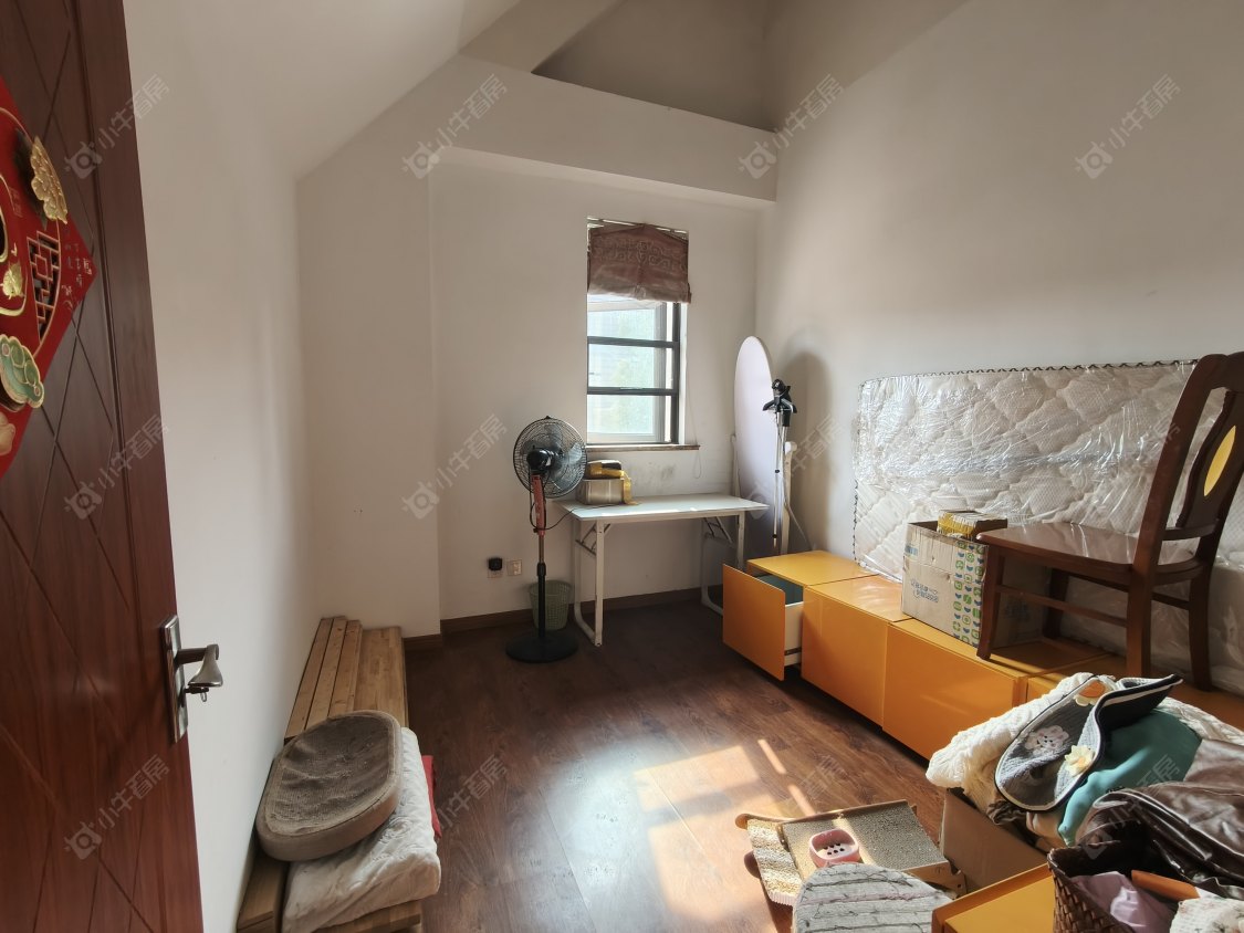 长泰东郊御园别墅区房源 上海长泰东郊御园别墅区在售二手房源_小牛看房