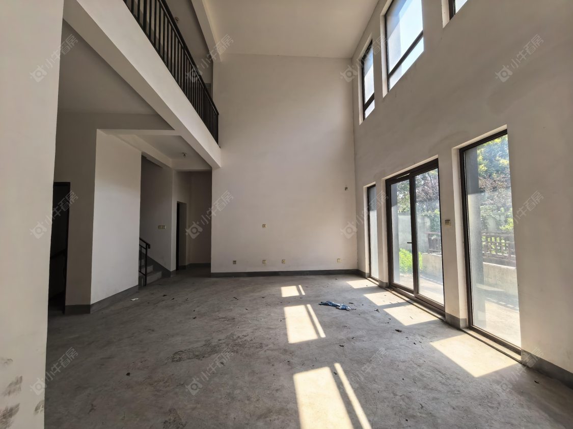 上海阳光城花满墅别墅区在售二手房源小区图_小牛看房