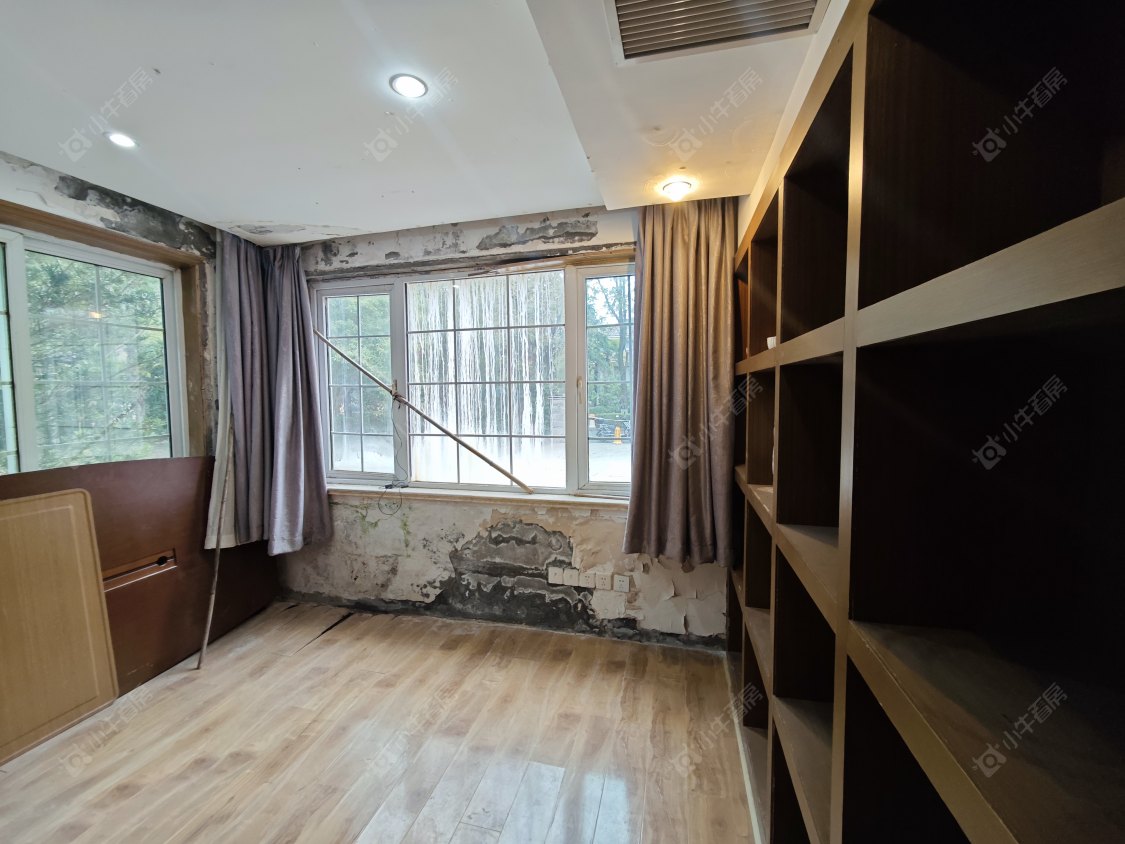 上海东方夏威夷在售二手房源小区图_小牛看房