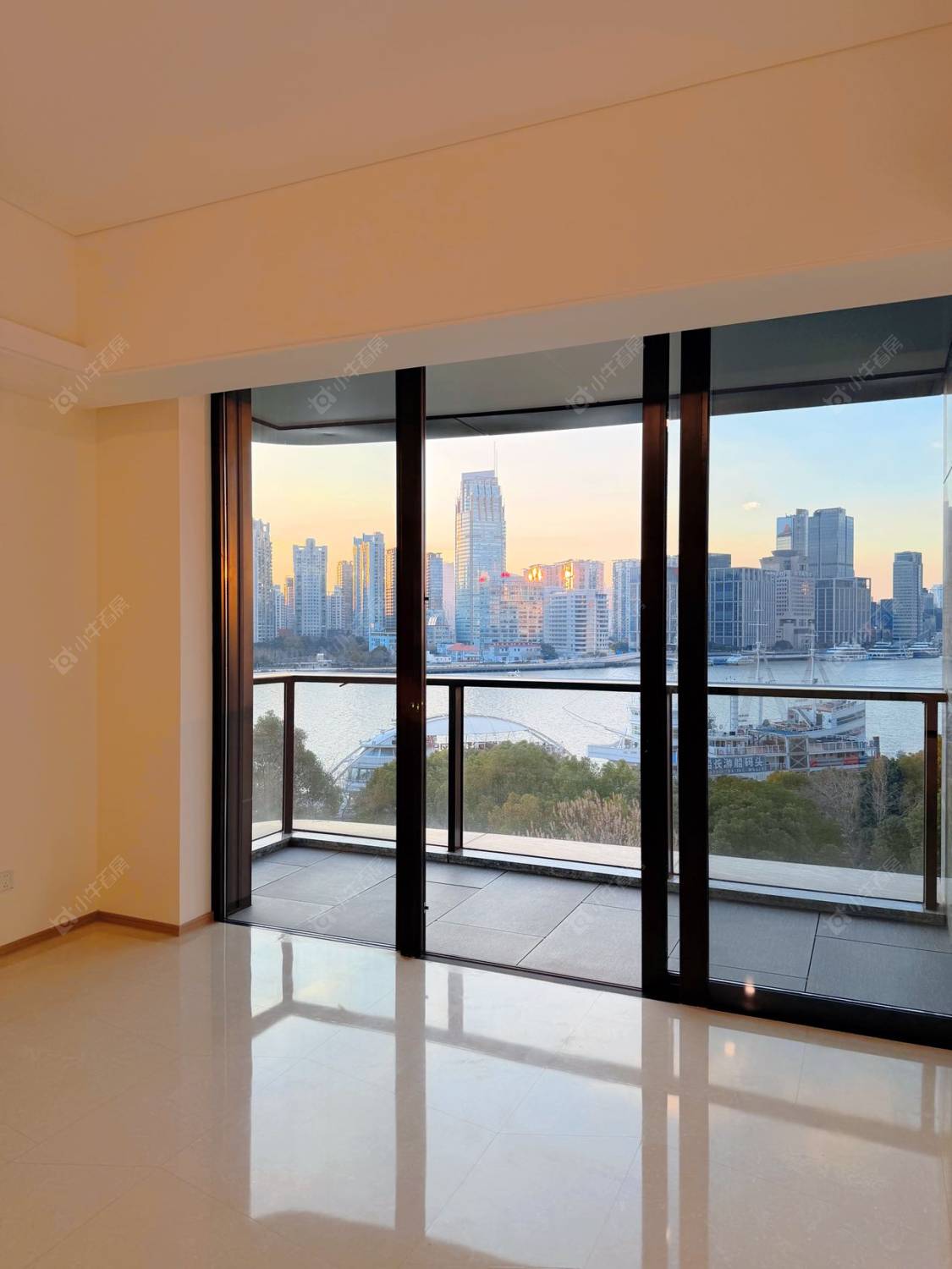 上海滨江凯旋门在售二手房源小区图_小牛看房