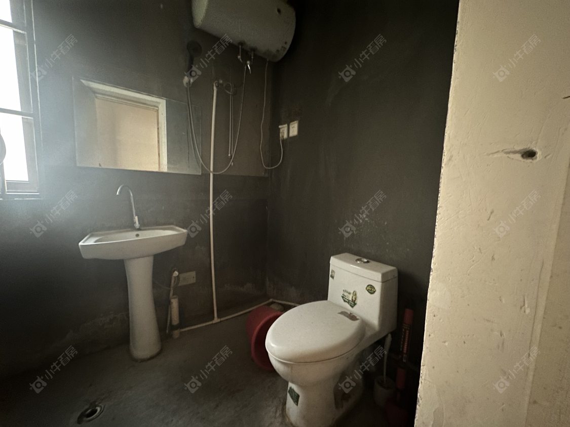 上海佘北家园竹青苑在售二手房源小区图_小牛看房