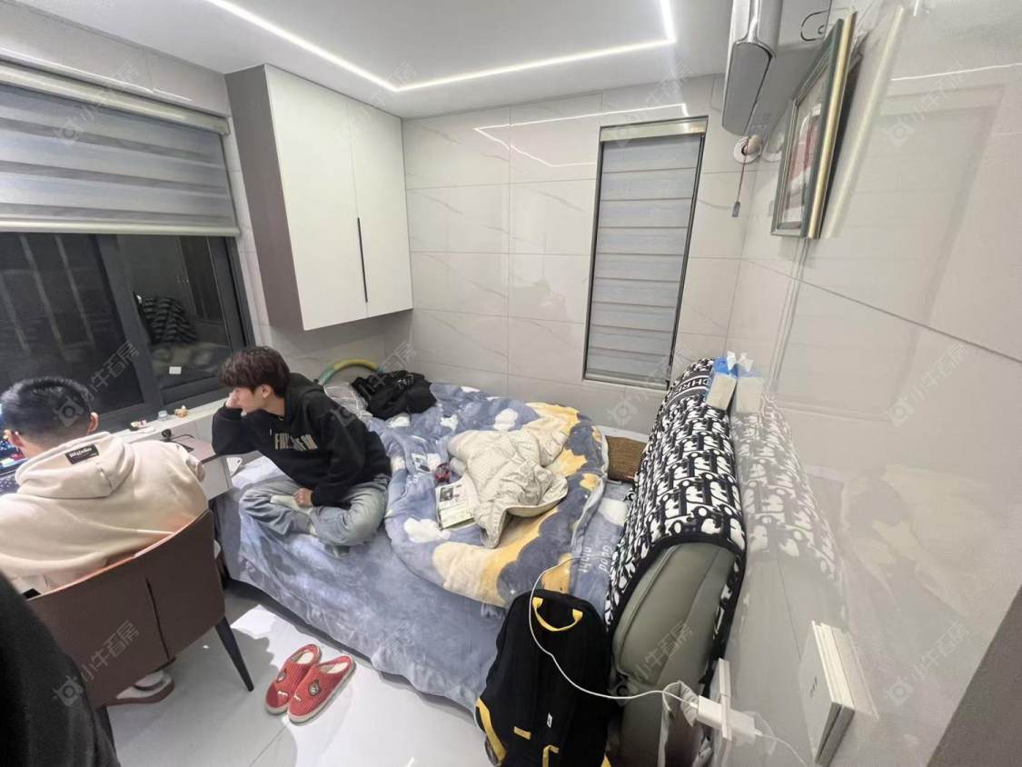 上海六里二村在售二手房源小区图_小牛看房