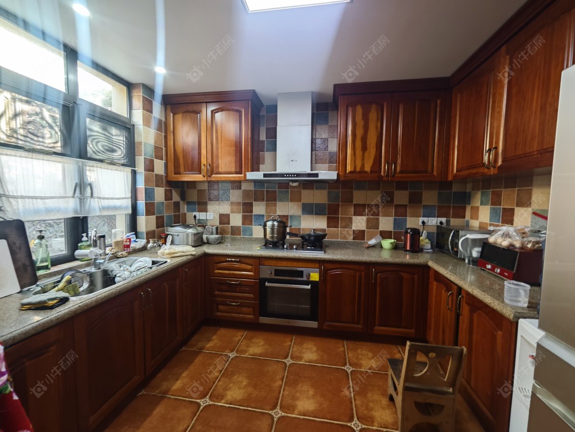 长泰东郊御园别墅区房源小区图 上海长泰东郊御园别墅区在售二手房源小区图_小牛看房