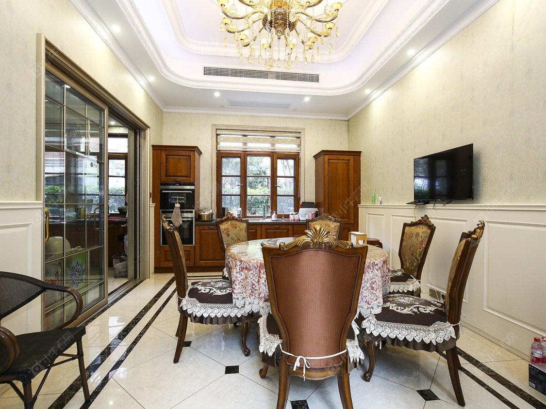 上海中建大公馆别墅区在售二手房源小区图_小牛看房