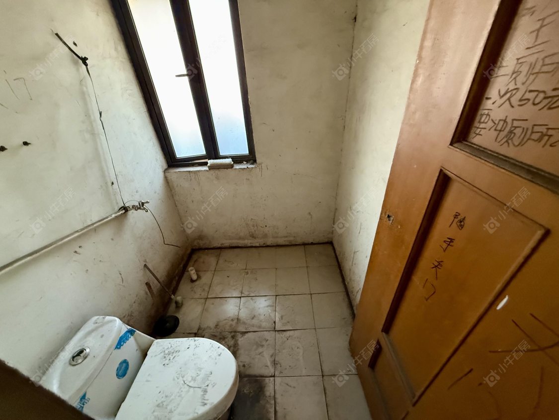 上海宝华盛世花园在租房源小区图_小牛看房