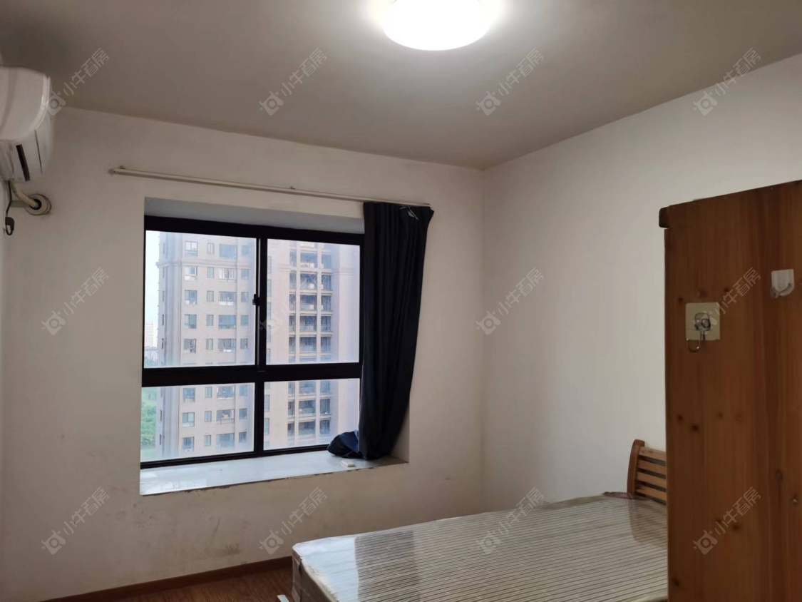 上海万业紫辰苑在售二手房源小区图_小牛看房