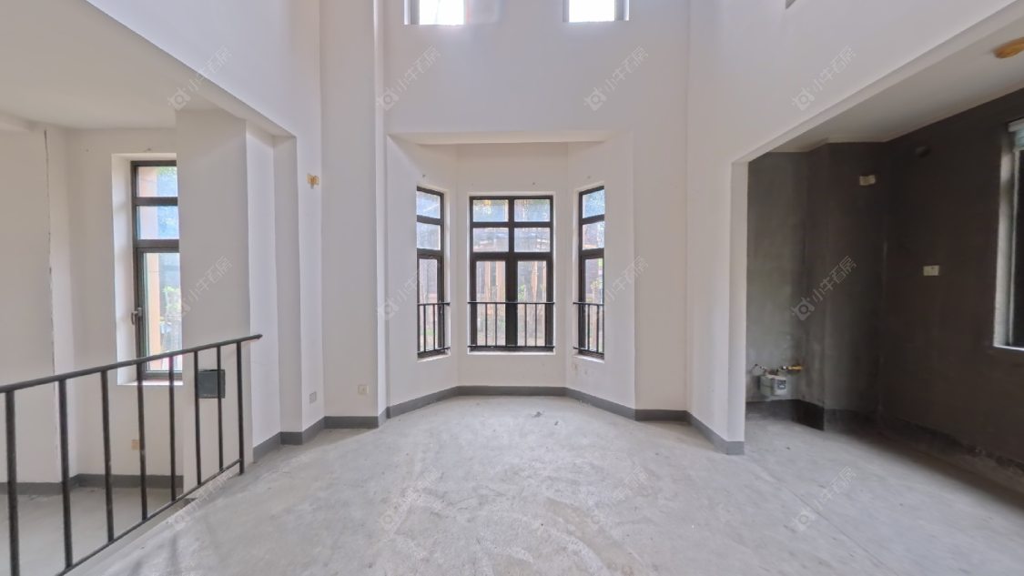 上海长泰东郊御园别墅区在售二手房源小区图_小牛看房