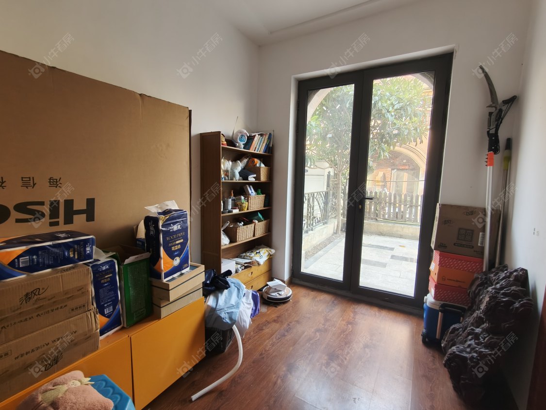 长泰东郊御园别墅区房源 上海长泰东郊御园别墅区在售二手房源_小牛看房