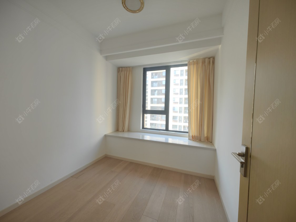 上海中建阅澜山在售二手房源小区图_小牛看房