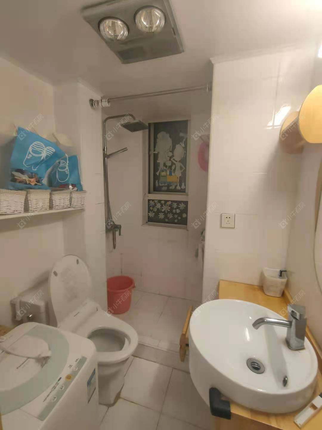 上海六里二村在租房源小区图_小牛看房