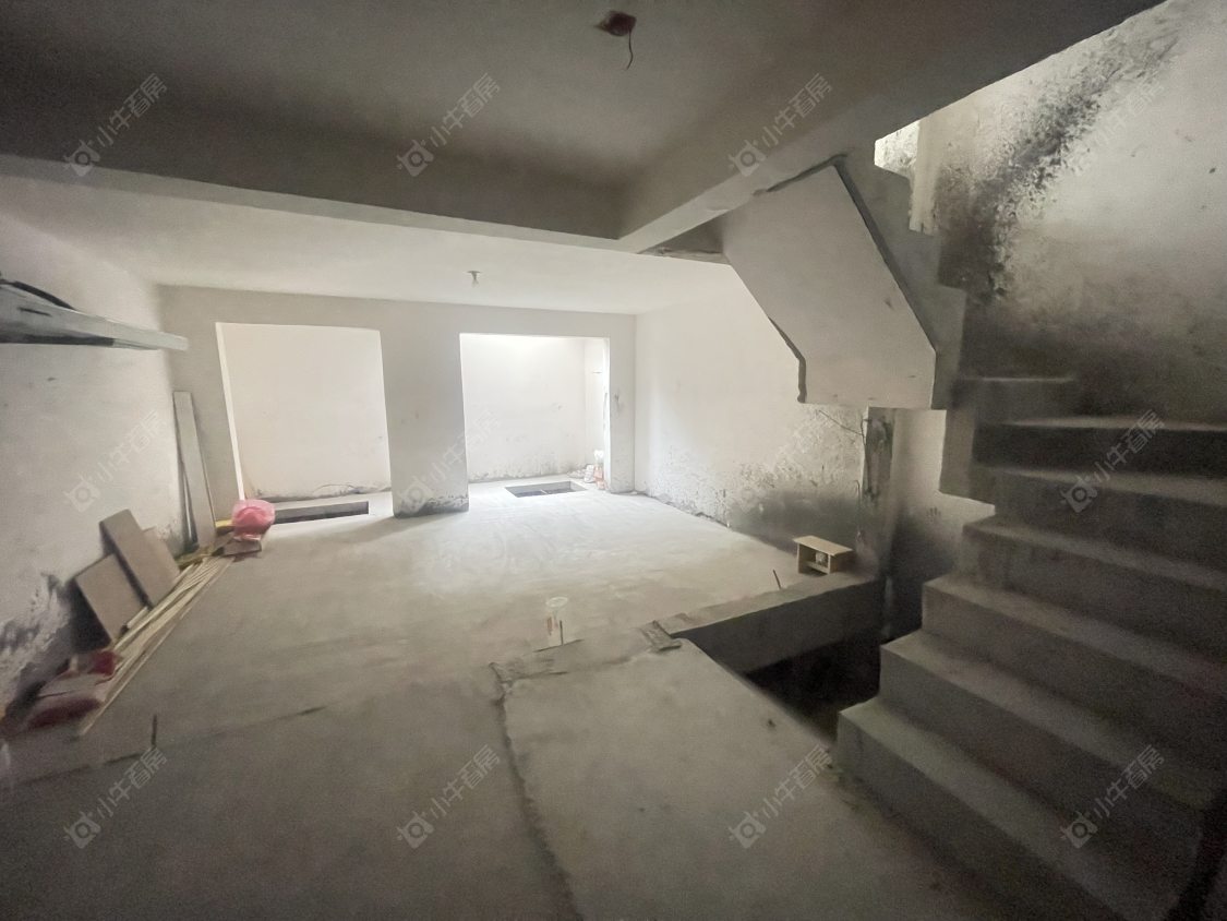 上海正荣国领别墅区在售二手房源小区图_小牛看房