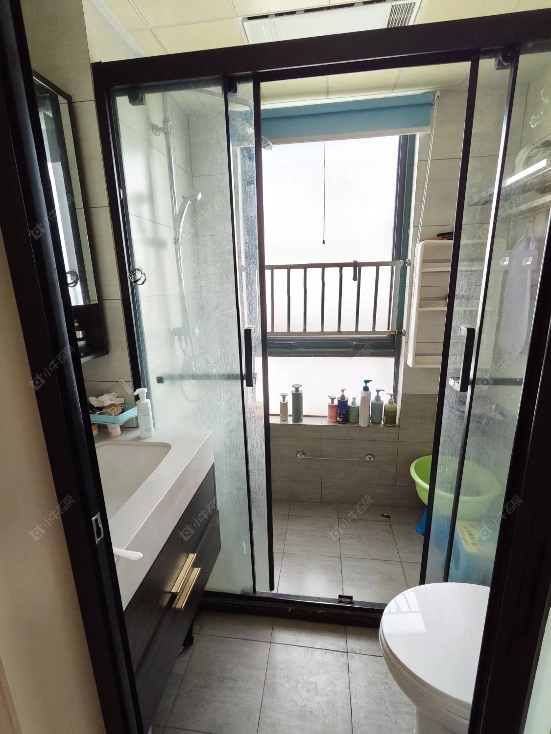 上海万科四季花城111弄在售二手房源小区图_小牛看房