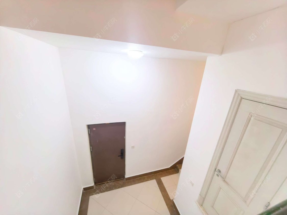 上海万科琥珀臻园别墅区在售二手房源小区图_小牛看房