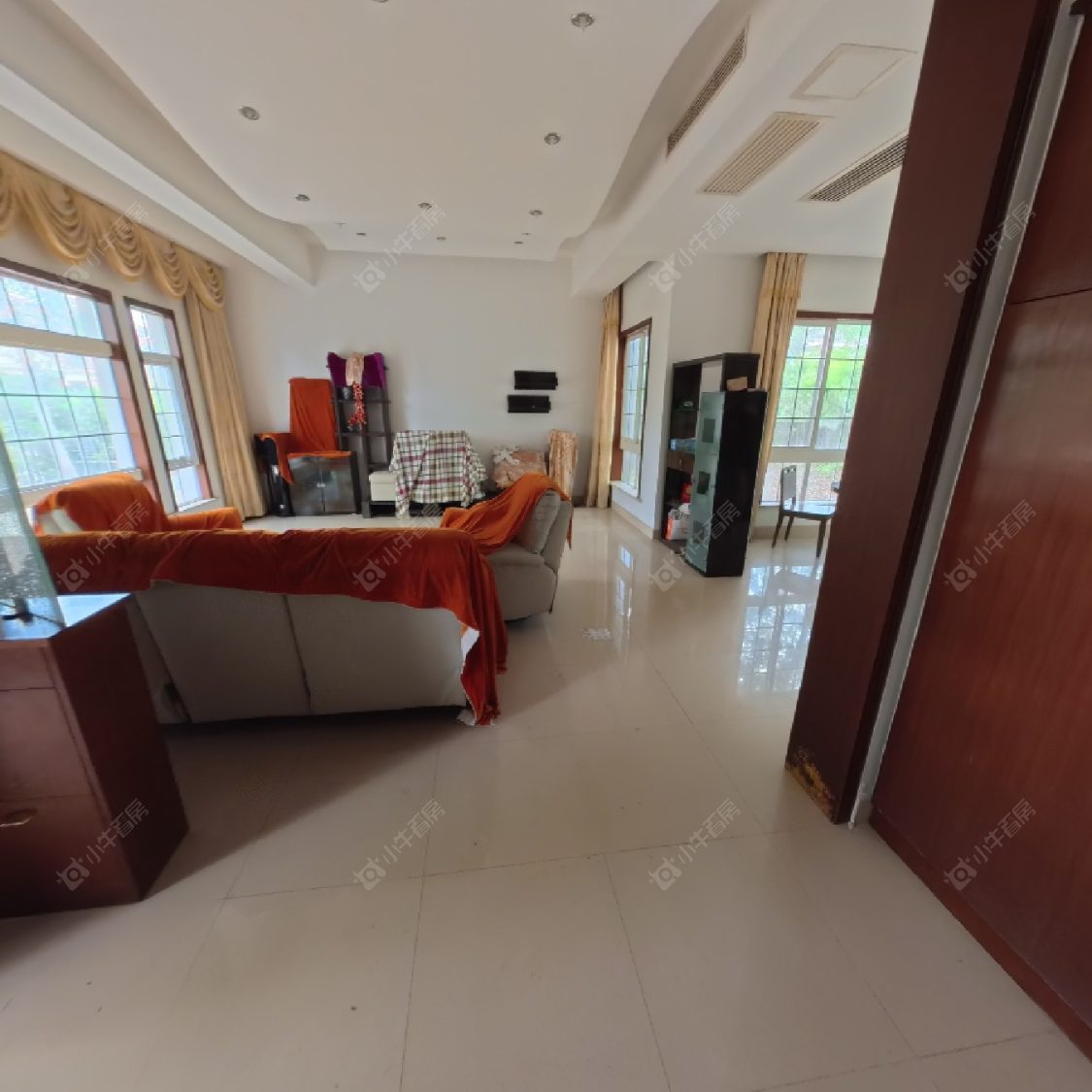 上海东方夏威夷在售二手房源小区图_小牛看房