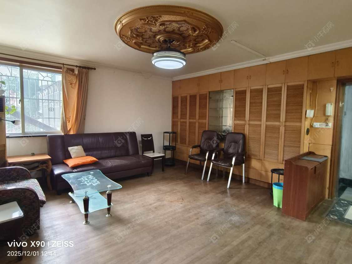 上海昌里花园在租房源小区图_小牛看房